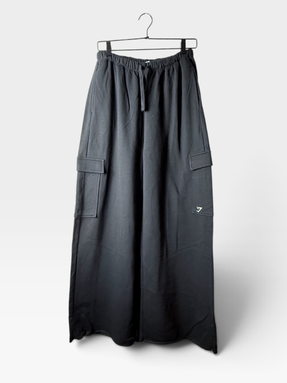 Gymshark Women's Wide Leg Cargo Pant Size Medium Black Baggy Athleisure (X)